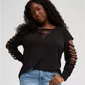 Torrid Black Classic Fit Cotton Crew Neck Slasher Tee Women's Plus Size 4X